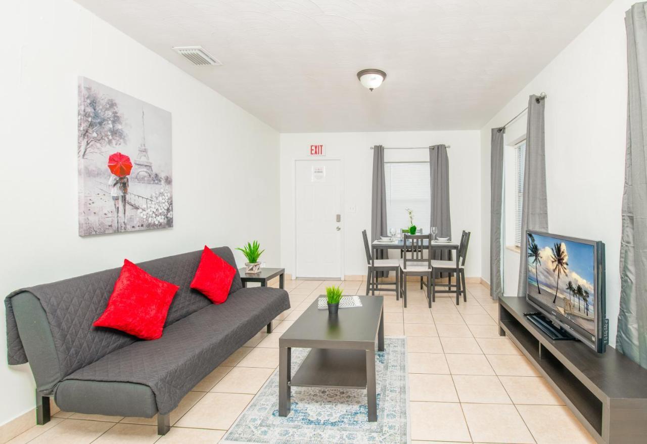 Hollywood Private Apartments Exterior photo